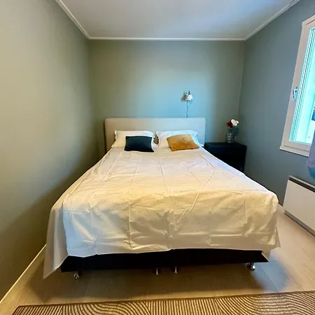 Homestay Koselig Rom I Med Felles Fasiliteter *